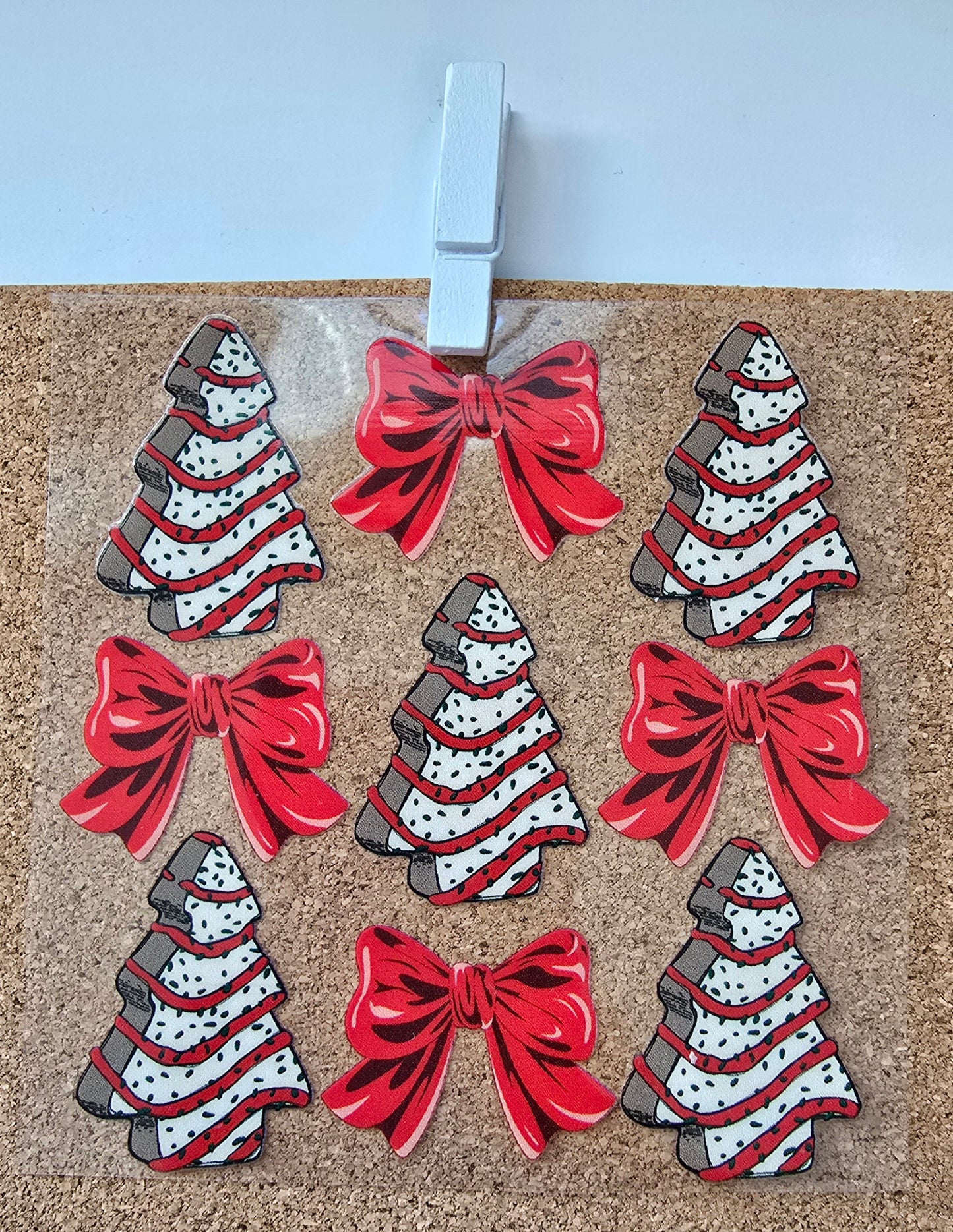 Christmas cake with bows